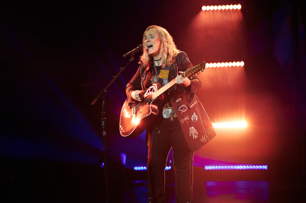 Photos: First Look at Melissa Etheridge's MY WINDOW - A JOURNEY THROUGH LIFE Image