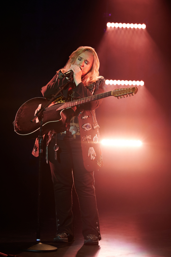 Photos: First Look at Melissa Etheridge's MY WINDOW - A JOURNEY THROUGH LIFE Image