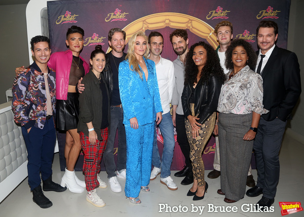 Photos: The Cast of & JULIET Performs for the Press! Image