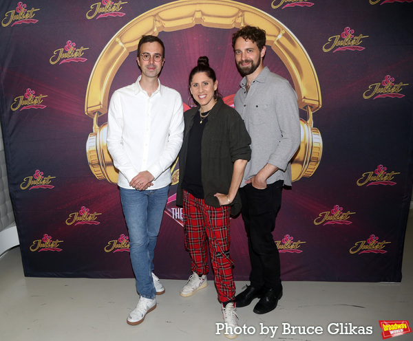 Photos: The Cast of & JULIET Performs for the Press! Image