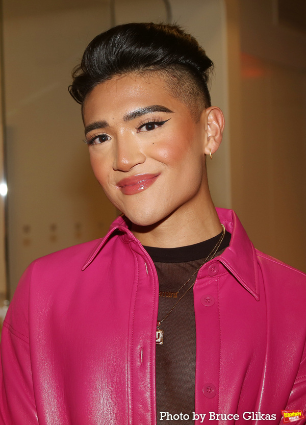 Photos: The Cast of & JULIET Performs for the Press! Image