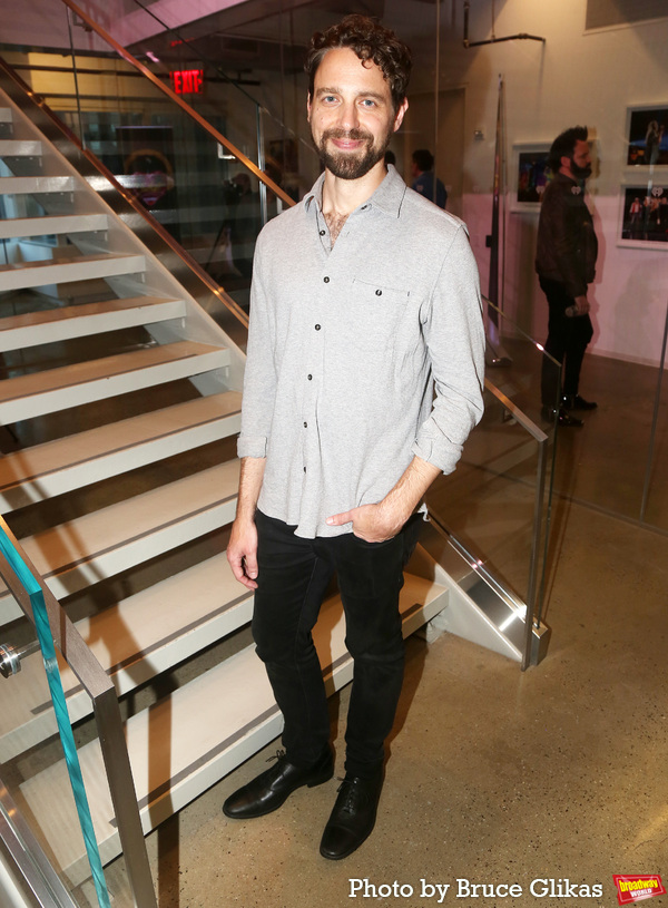 Photos: The Cast of & JULIET Performs for the Press! Image
