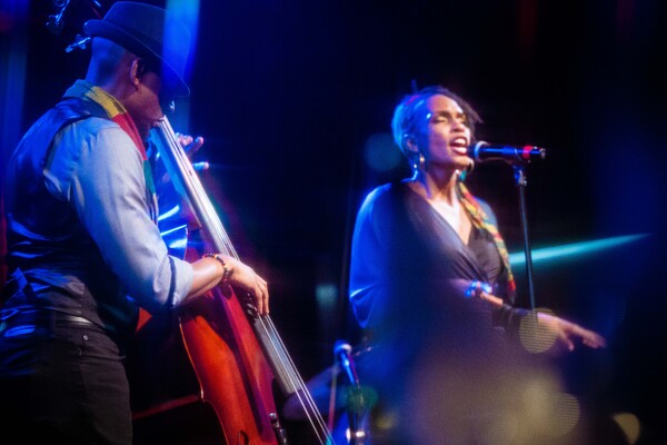 Photos: THE LINEUP WITH SUSIE MOSHER Looks Like a Fun Time For An October 11th Birdland Theater Audience Image