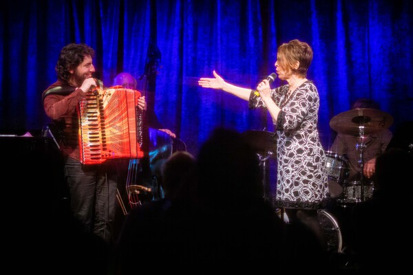 Photos: THE LINEUP WITH SUSIE MOSHER Looks Like a Fun Time For An October 11th Birdland Theater Audience Image