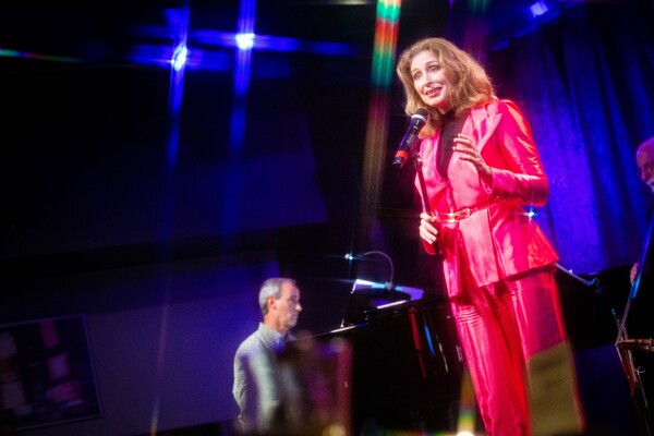 Photos: THE LINEUP WITH SUSIE MOSHER Looks Like a Fun Time For An October 11th Birdland Theater Audience Image