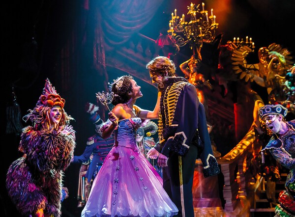 Photos: THE PHANTOM OF THE OPERA Extends Booking; Releases All New Photos! Image