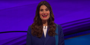 VIDEO: Idina Menzel Reads Her Own JEOPARDY! Category Video