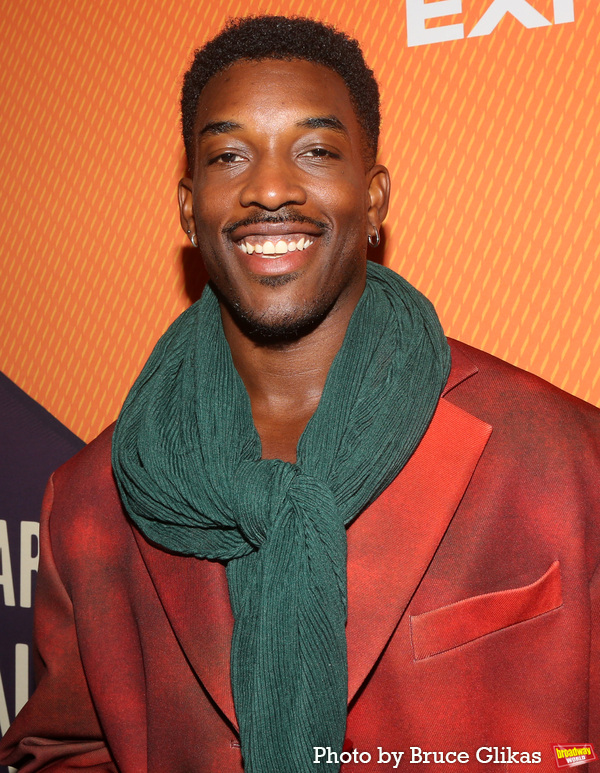 Photos: Stars Walk the Red Carpet on Opening Night of TOPDOG/UNDERDOG Image