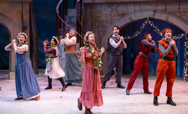 Photos & Video: First Look at CAMELOT at Music Theater Works Image