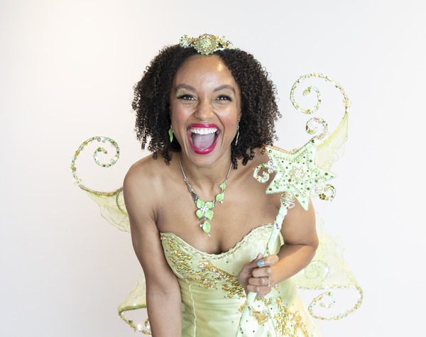 Photos: See Ricky Champ, Gemma Hunt & More in Character for PETER PAN Panto at Fairfield Halls 