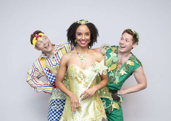 Photos: See Ricky Champ, Gemma Hunt & More in Character for PETER PAN Panto at Fairfield Halls 