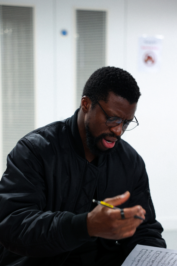 Photos: Inside Rehearsal For the Young Vic's MANDELA Image