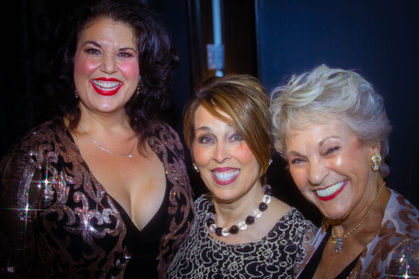 Photos: October 18th Installment of THE LINEUP WITH SUSIE MOSHER Particularly Sparkly In The Matt Baker Lens Image