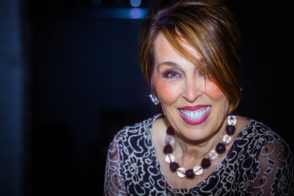 Photos: October 18th Installment of THE LINEUP WITH SUSIE MOSHER Particularly Sparkly In The Matt Baker Lens Image