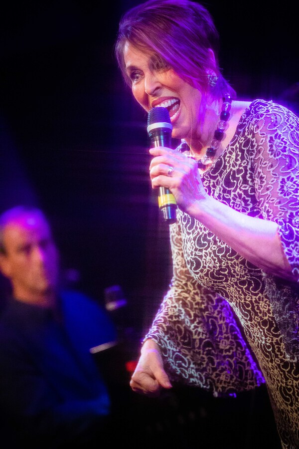 Photos: October 18th Installment of THE LINEUP WITH SUSIE MOSHER Particularly Sparkly In The Matt Baker Lens Image