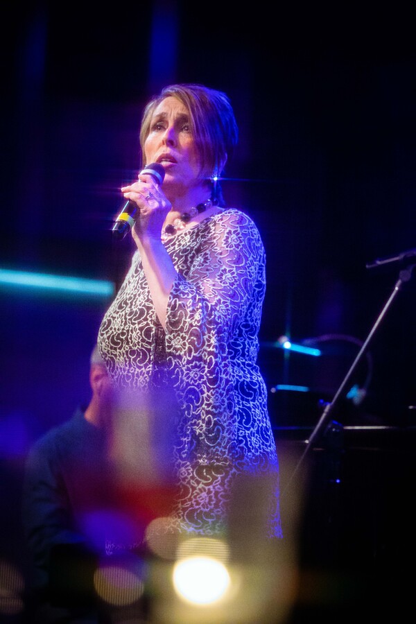 Photos: October 18th Installment of THE LINEUP WITH SUSIE MOSHER Particularly Sparkly In The Matt Baker Lens Image