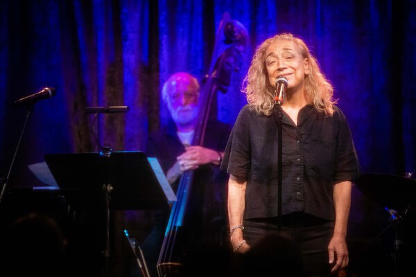 Photos: October 18th Installment of THE LINEUP WITH SUSIE MOSHER Particularly Sparkly In The Matt Baker Lens Image