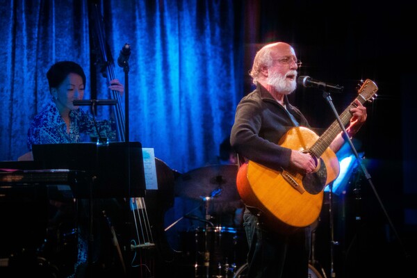 Photos: October 18th Installment of THE LINEUP WITH SUSIE MOSHER Particularly Sparkly In The Matt Baker Lens Image