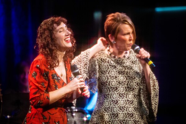 Photos: October 18th Installment of THE LINEUP WITH SUSIE MOSHER Particularly Sparkly In The Matt Baker Lens Image