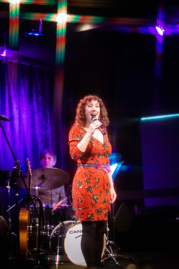 Photos: October 18th Installment of THE LINEUP WITH SUSIE MOSHER Particularly Sparkly In The Matt Baker Lens Image