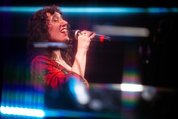 Photos: October 18th Installment of THE LINEUP WITH SUSIE MOSHER Particularly Sparkly In The Matt Baker Lens Image