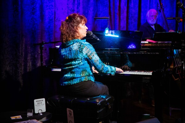 Photos: October 18th Installment of THE LINEUP WITH SUSIE MOSHER Particularly Sparkly In The Matt Baker Lens 