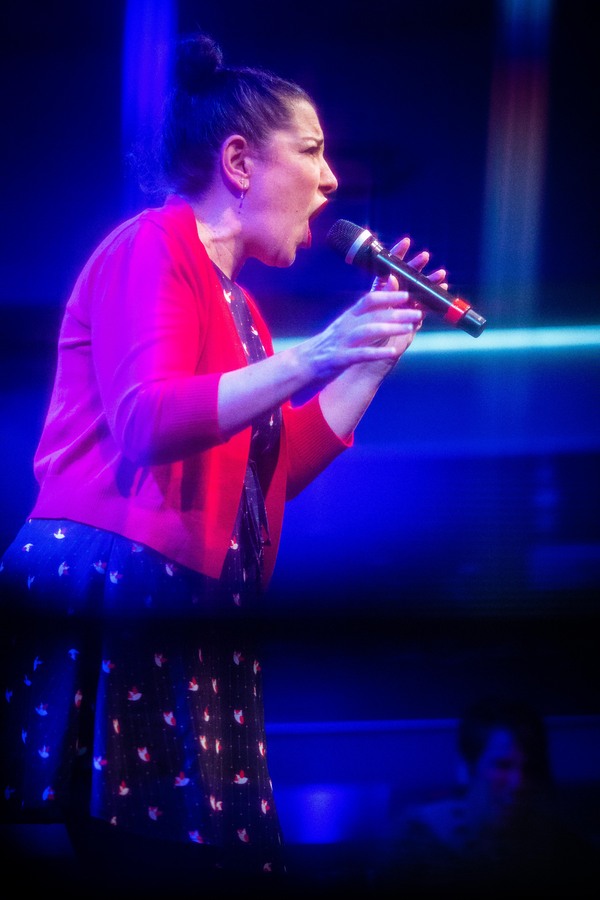 Photos: October 18th Installment of THE LINEUP WITH SUSIE MOSHER Particularly Sparkly In The Matt Baker Lens Image