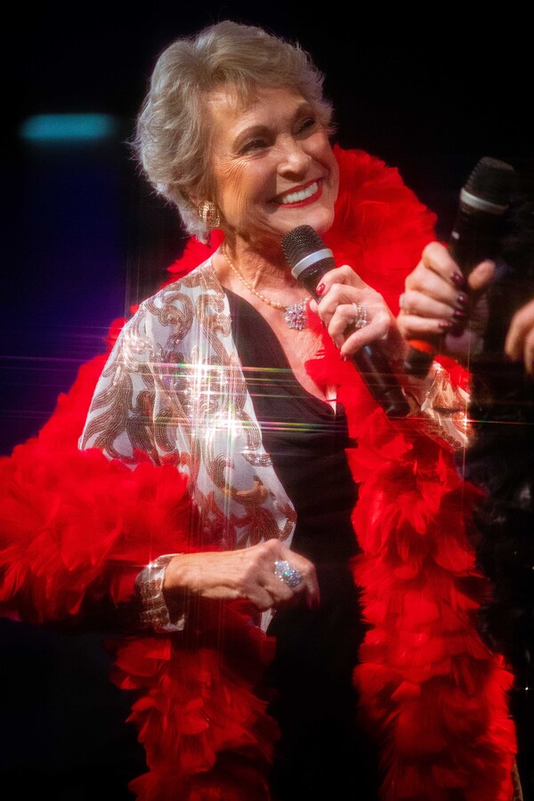 Photos: October 18th Installment of THE LINEUP WITH SUSIE MOSHER Particularly Sparkly In The Matt Baker Lens Image
