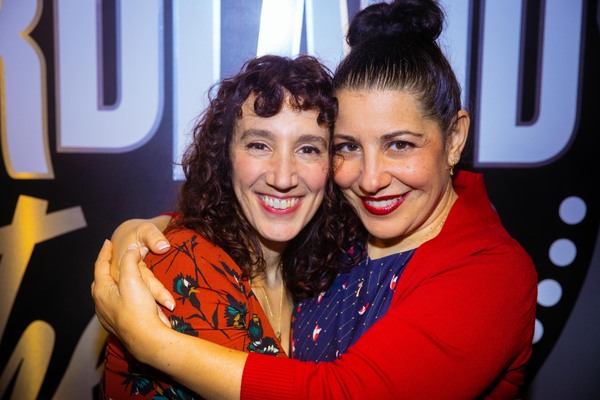 Photos: October 18th Installment of THE LINEUP WITH SUSIE MOSHER Particularly Sparkly In The Matt Baker Lens Image