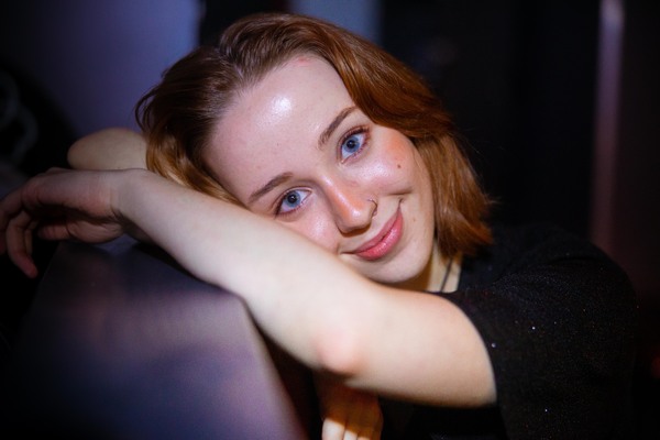 Photos: October 18th Installment of THE LINEUP WITH SUSIE MOSHER Particularly Sparkly In The Matt Baker Lens Image