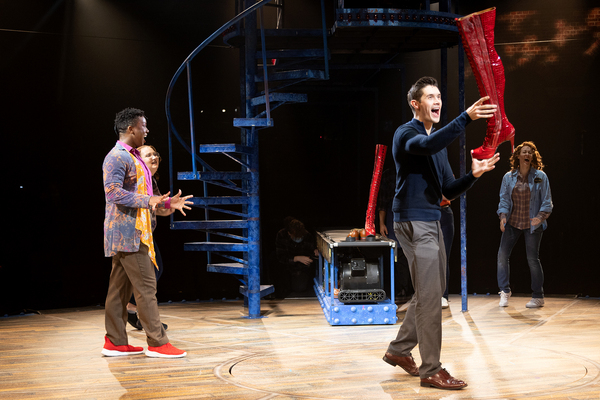Photos: First Look At KINKY BOOTS At North Shore Music Theatre Image