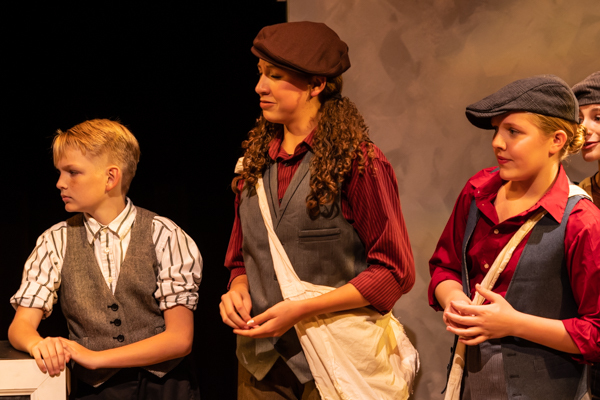 Photos: New Albany Middle School Theatre's NEWSIES JR. Image