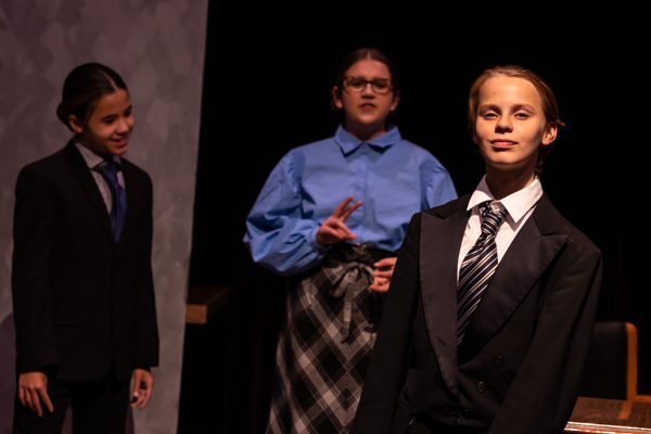 Photos: New Albany Middle School Theatre's NEWSIES JR. Image