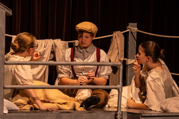 Photos: New Albany Middle School Theatre's NEWSIES JR. Image