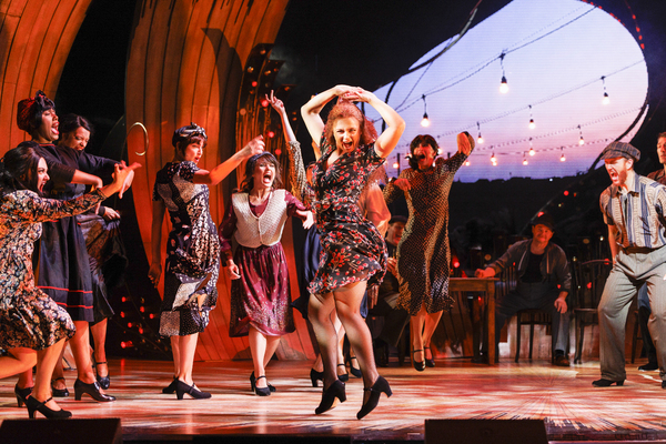 Photos: Baz Luhrmann's STRICTLY BALLROOM Dances into the New Theatre Image