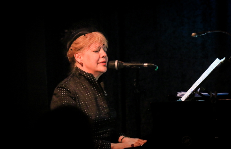 Photos: THE LINEUP WITH SUSIE MOSHER at Birdland Theater by Two Different Photographers  Image