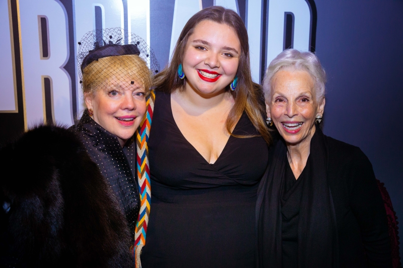 Photos: THE LINEUP WITH SUSIE MOSHER at Birdland Theater by Two Different Photographers  Image