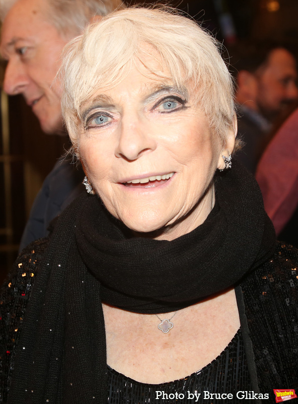 Photos: On the Red Carpet for Opening Night of WALKING WITH GHOSTS Image