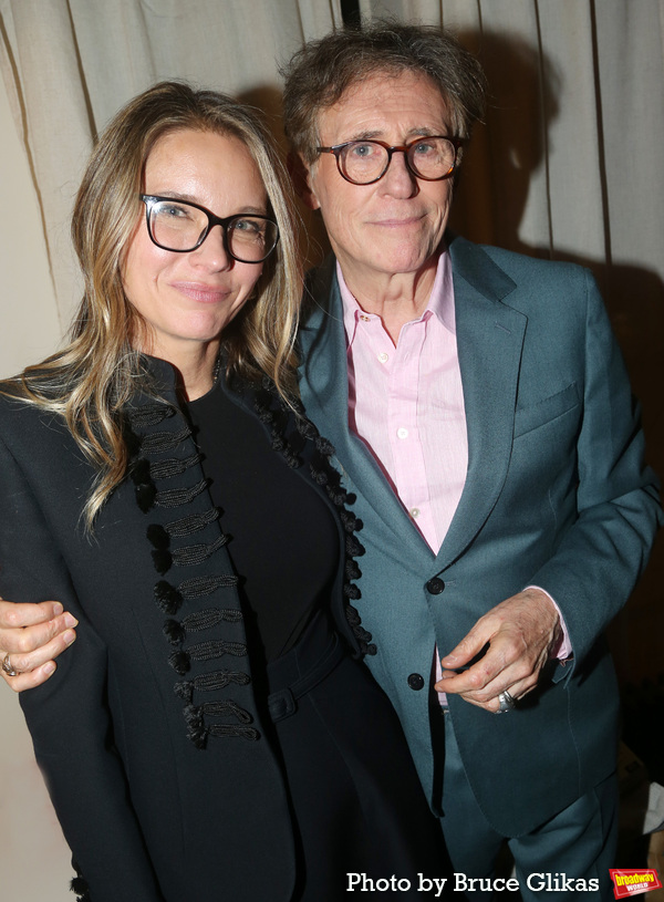 Photos: On the Red Carpet for Opening Night of WALKING WITH GHOSTS Image