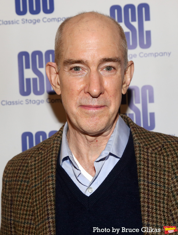 Photos: On the Red Carpet for A MAN OF NO IMPORTANCE Opening Night Image