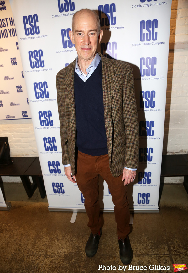 Photos: On the Red Carpet for A MAN OF NO IMPORTANCE Opening Night Image