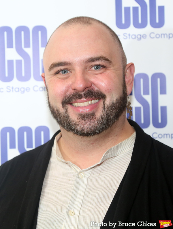 Photos: On the Red Carpet for A MAN OF NO IMPORTANCE Opening Night Image