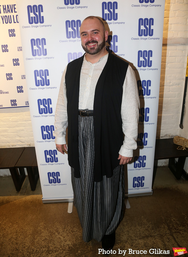 Photos: On the Red Carpet for A MAN OF NO IMPORTANCE Opening Night Image