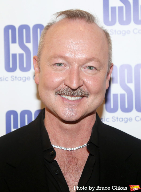 Photos: On the Red Carpet for A MAN OF NO IMPORTANCE Opening Night Image