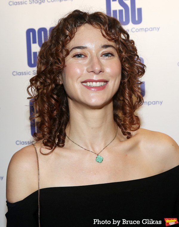 Photos: On the Red Carpet for A MAN OF NO IMPORTANCE Opening Night Image