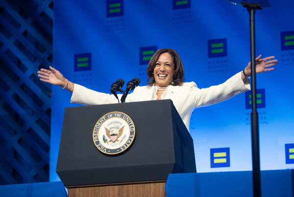 Photos: Vice President Kamala Harris, Sheryl Lee Ralph & More Join Human Rights Campaign Annual Dinner Image