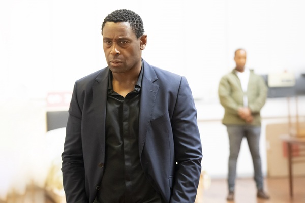 Photos: Inside Rehearsal For BEST OF ENEMIES, Starring Zachary Quinto and More! Image