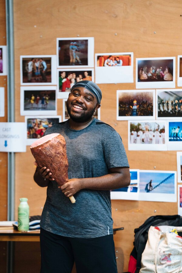 Photos: Inside Rehearsal For JACK AND THE BEANSTALK Panto Image