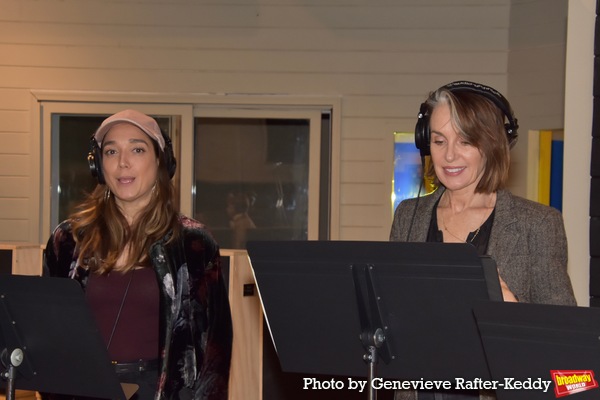 Photo Exclusive: The Cast of THE PHANTOM OF THE OPERA Sings 'Carols For A Cure' Image