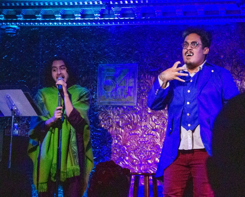 Review: If These Hands Could Talk… And They Do In The BROADWAY SIGNS! TWILIGHT ZONE SPOOKTACULAR At 54 Below Image